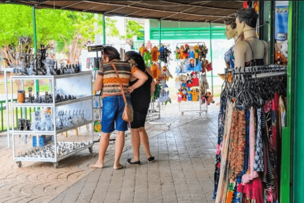 Feira de Artesnato da Torre de TV